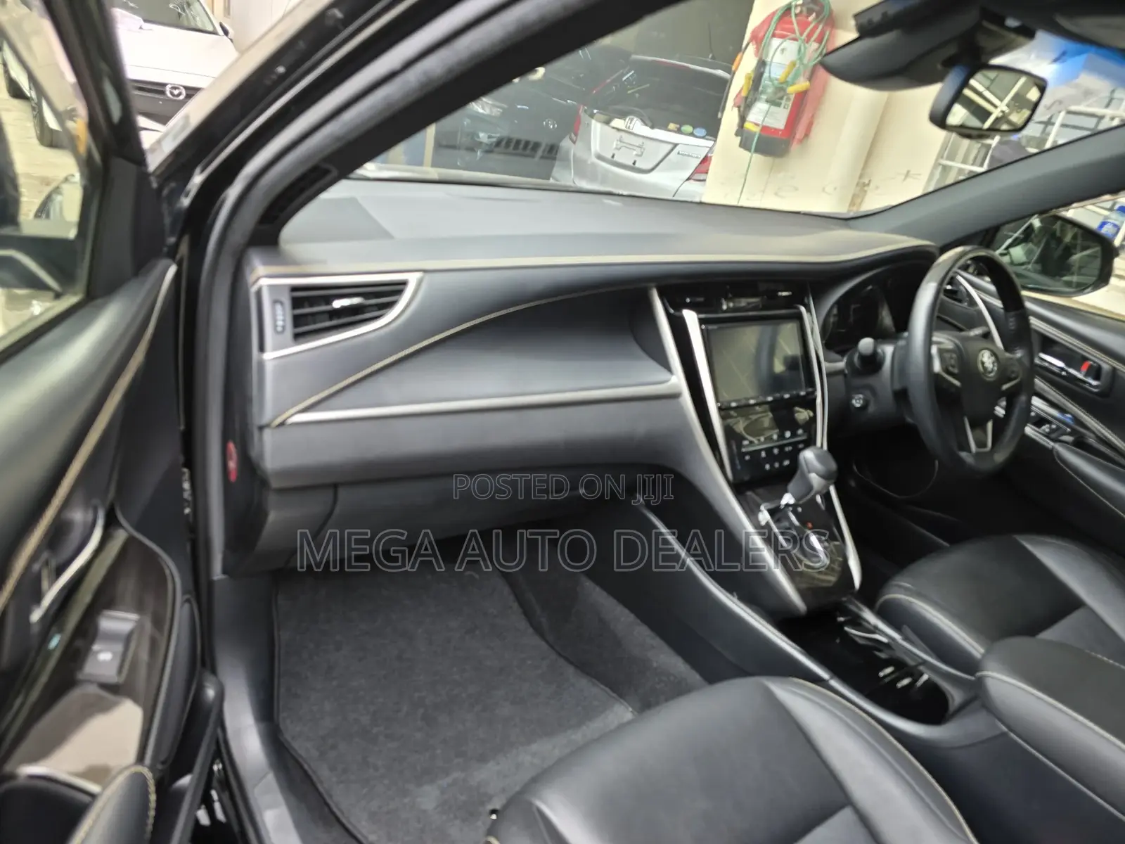 Toyota Harrier 2019 Black
