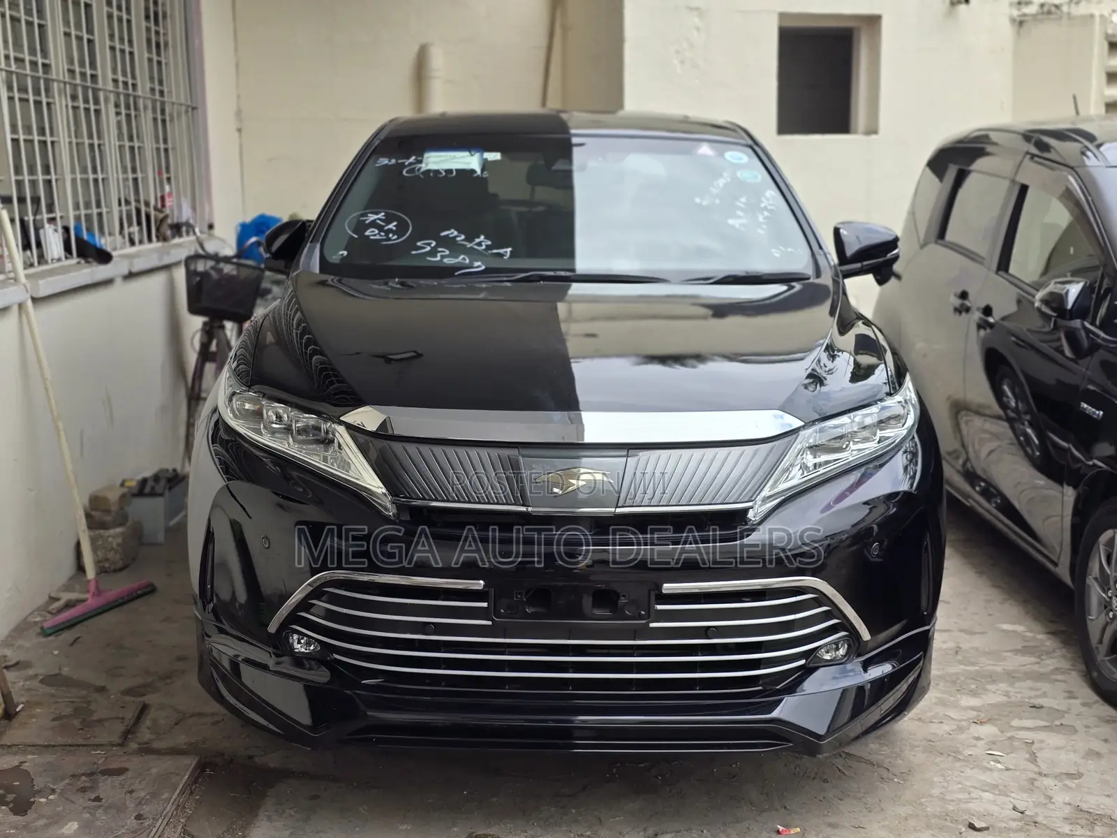 Toyota Harrier 2019 Black
