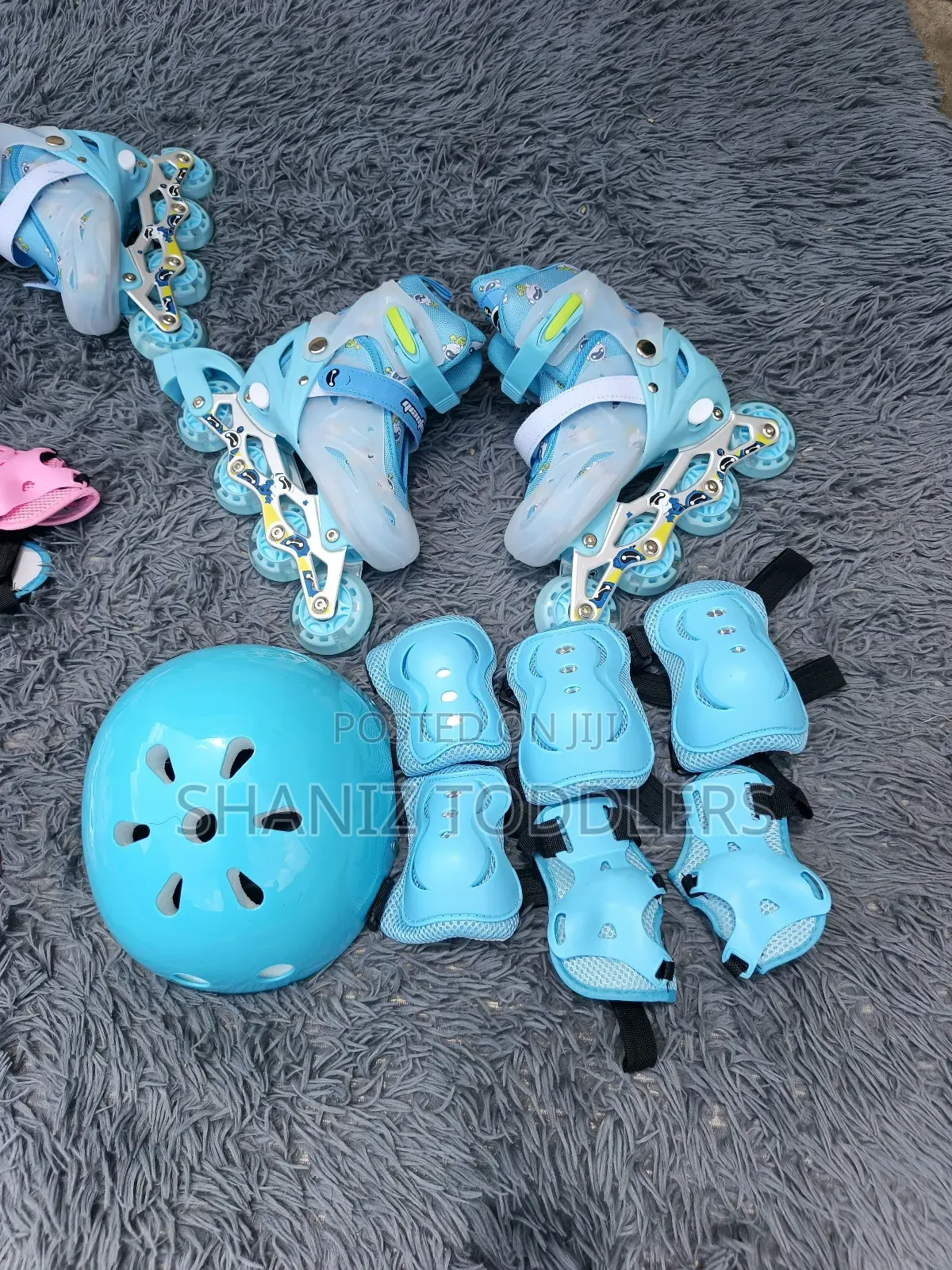 Flexfit Skates/ Skating Shoes