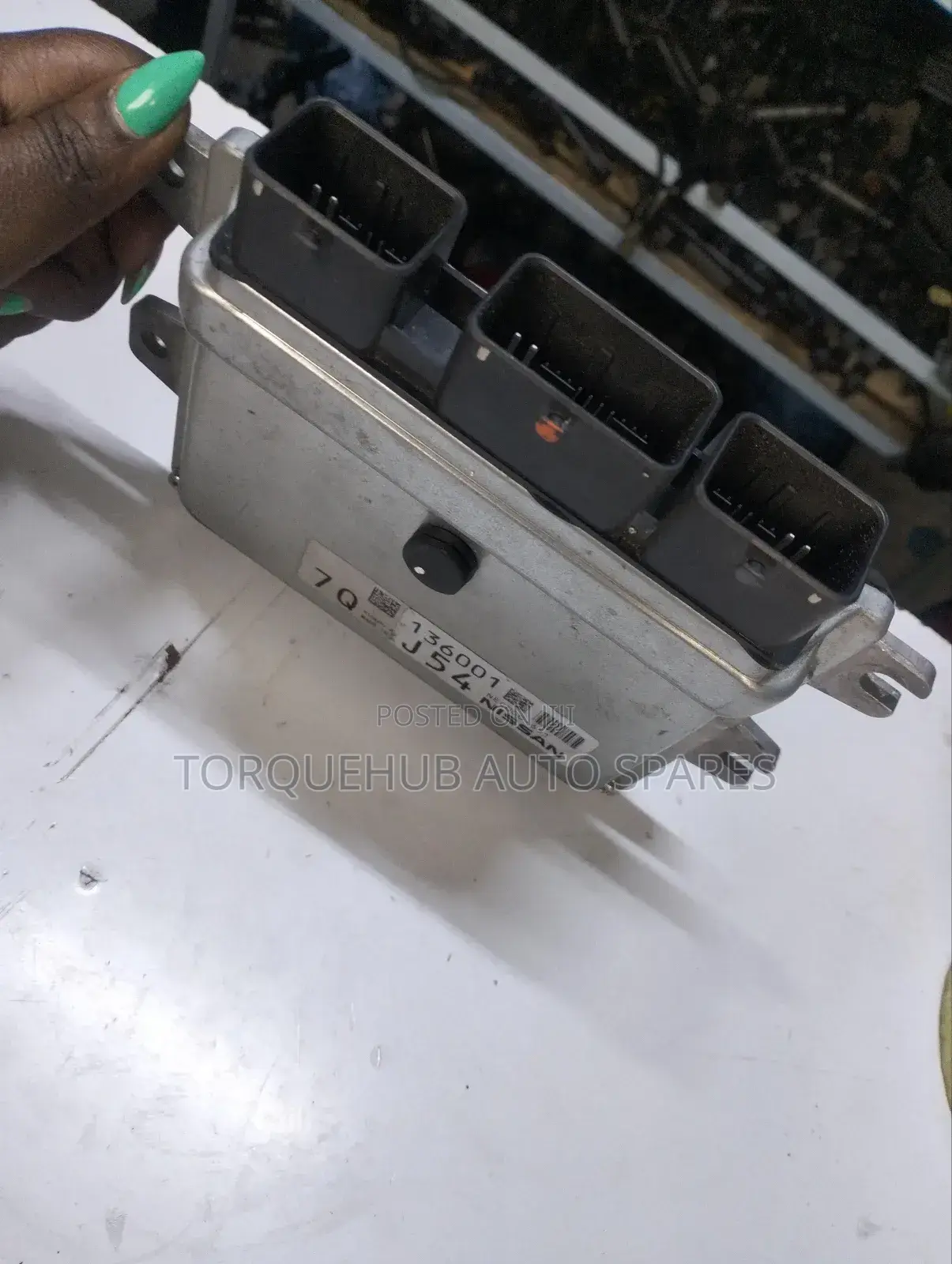 Engine Control Unit Nissan Caravan