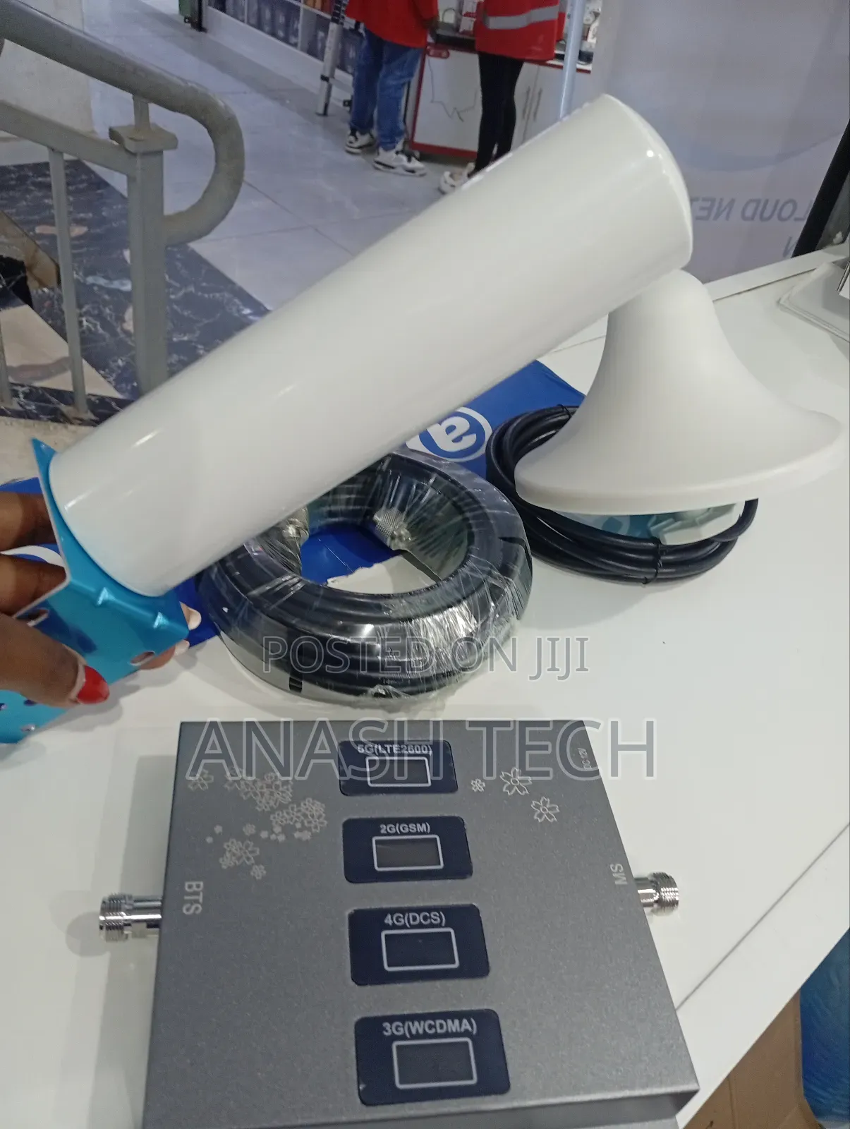 Breath-Taking Tri Band 3g/4g/Lte Mobile Signal Booster Kit
