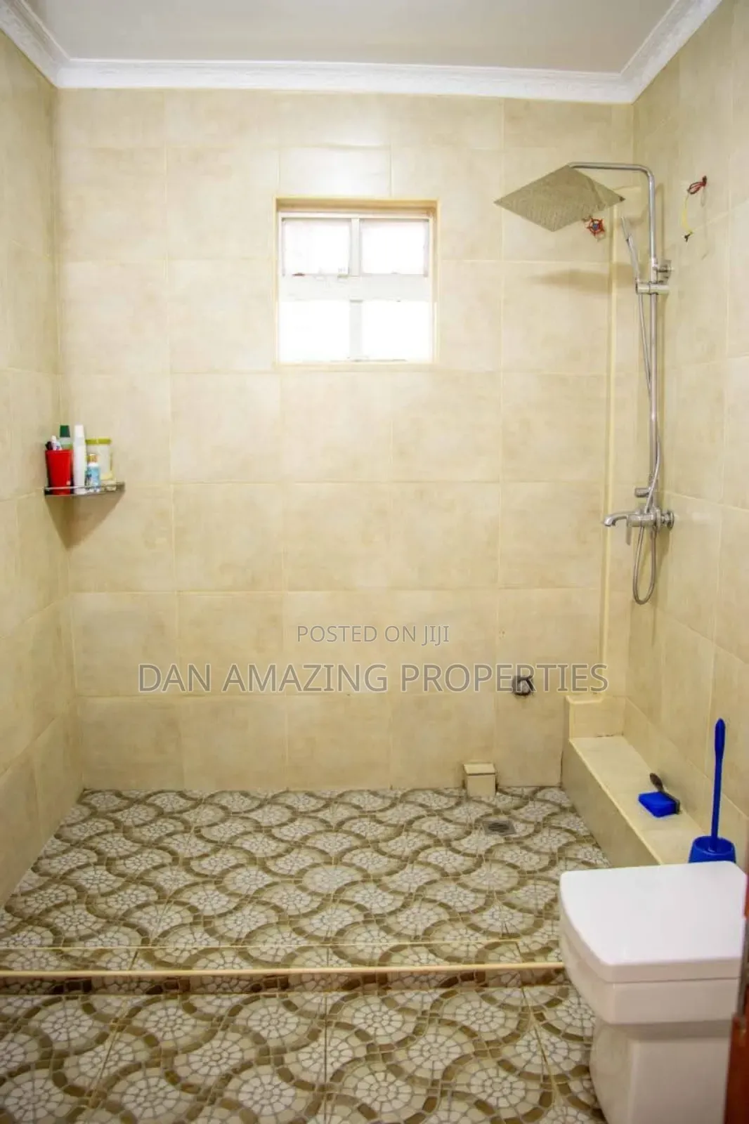 5bdrm Maisonette in Waiyaki Way, Zambezi/Sigona for sale