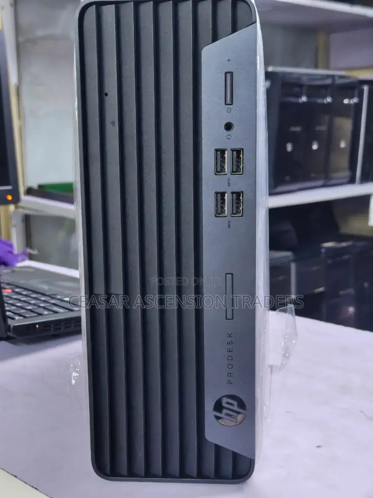 Desktop Computer HP Pro 400 G9 16GB AMD Ryzen 5 SSD 256GB