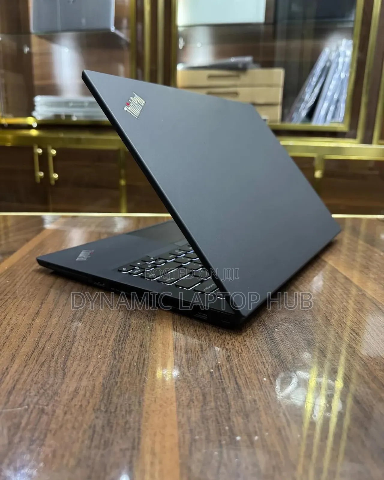 Laptop Lenovo Thinkpad T490s 8GB Intel Core I7 SSD 256GB