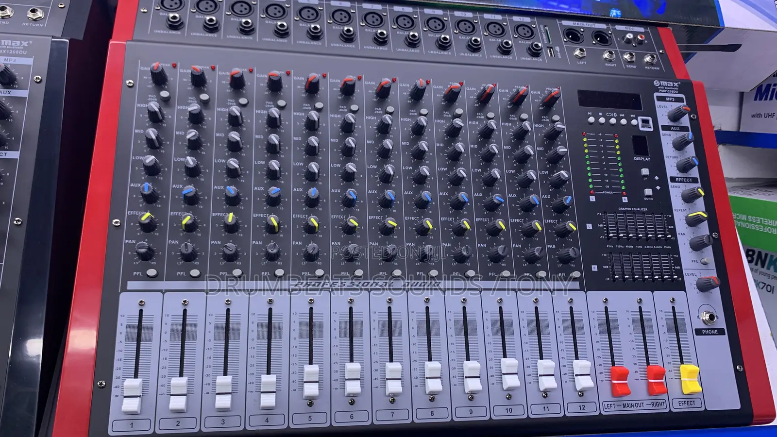 Max 12 Channels Powered Mixer