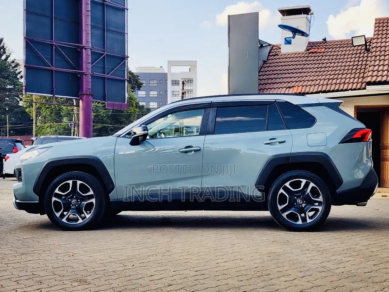 Toyota RAV4 Adventure 2019 Green