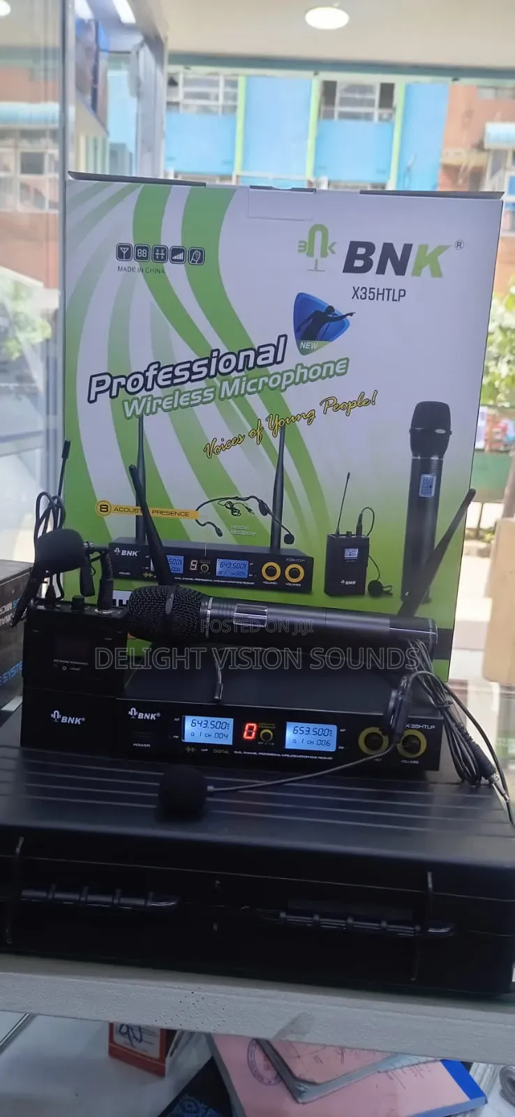 Bnk(X35) Wireless Microphone on Good Deals