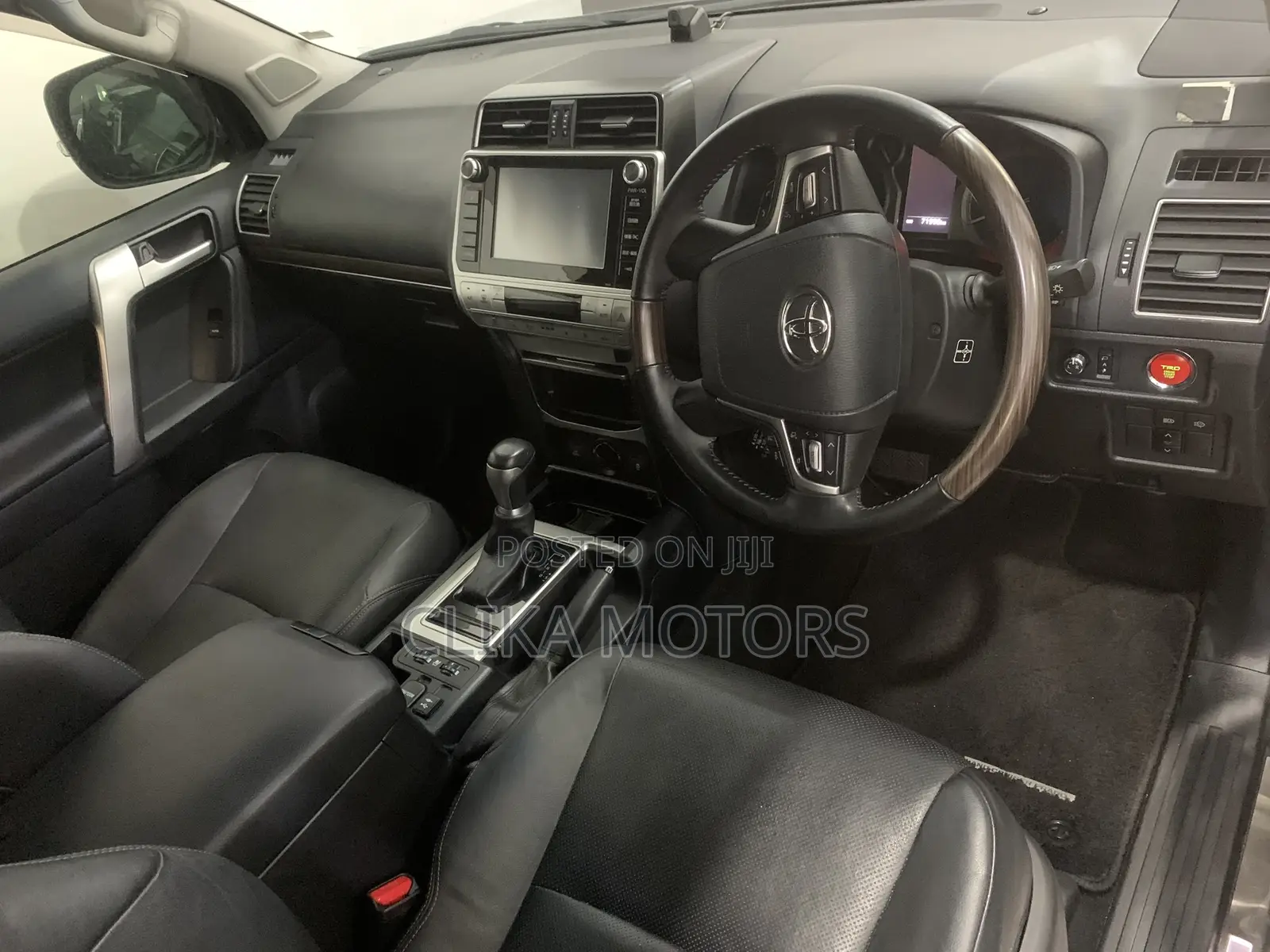 Toyota Land Cruiser Prado 2.7 2018 Ivory
