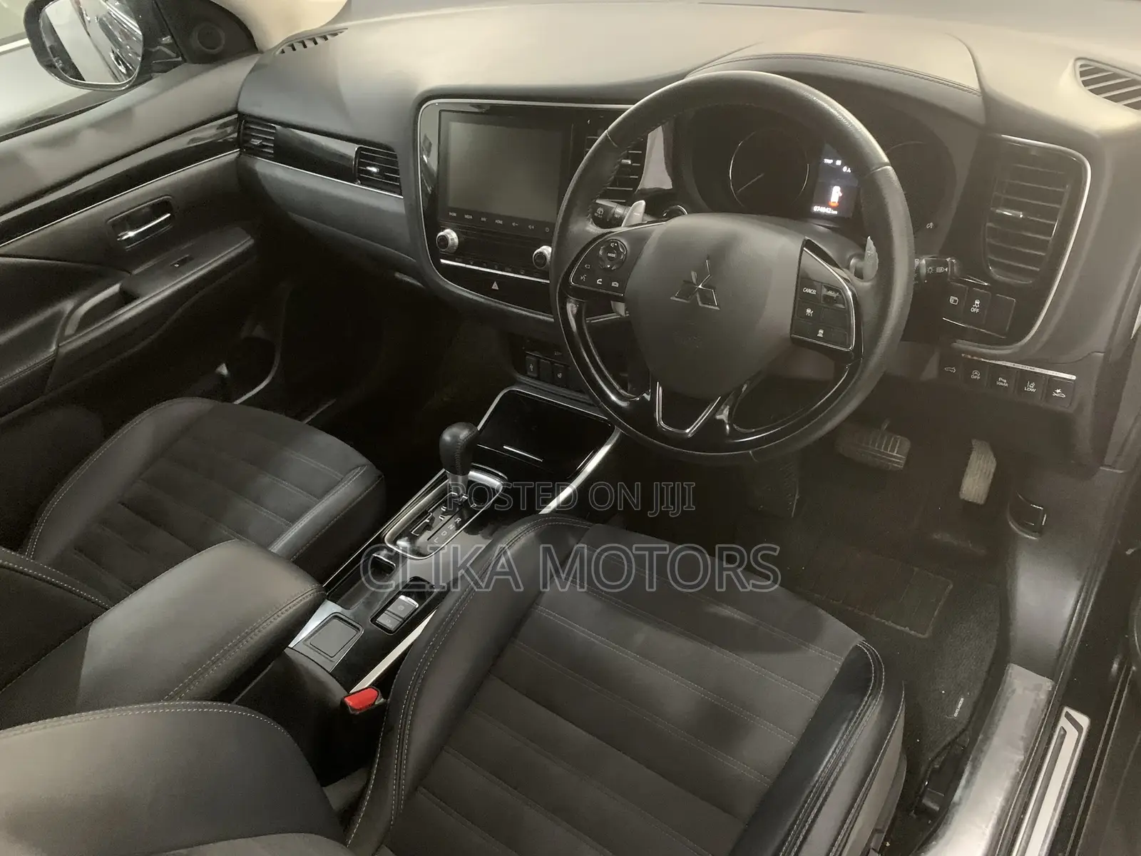 Mitsubishi Outlander ES AWC 2018 Black
