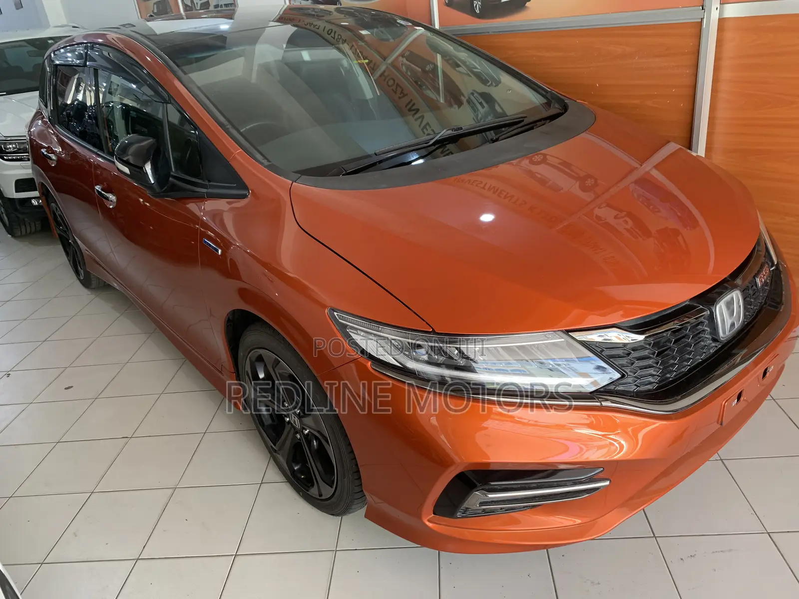 Honda Jade 1.5 Hybrid 2018 Orange