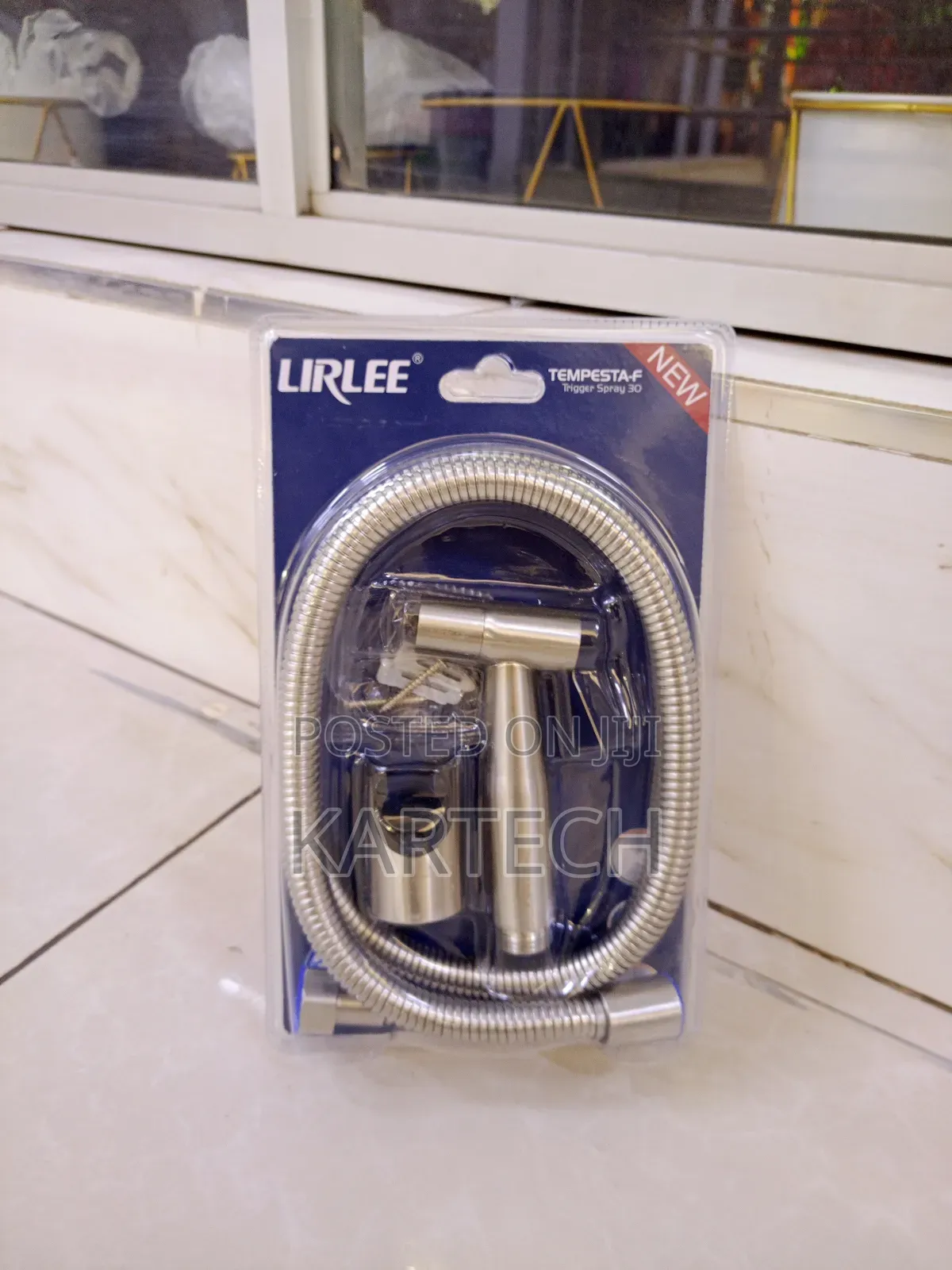 Lirlee Toilet Cleaning Personal Hygiene Trigger Spray Gun