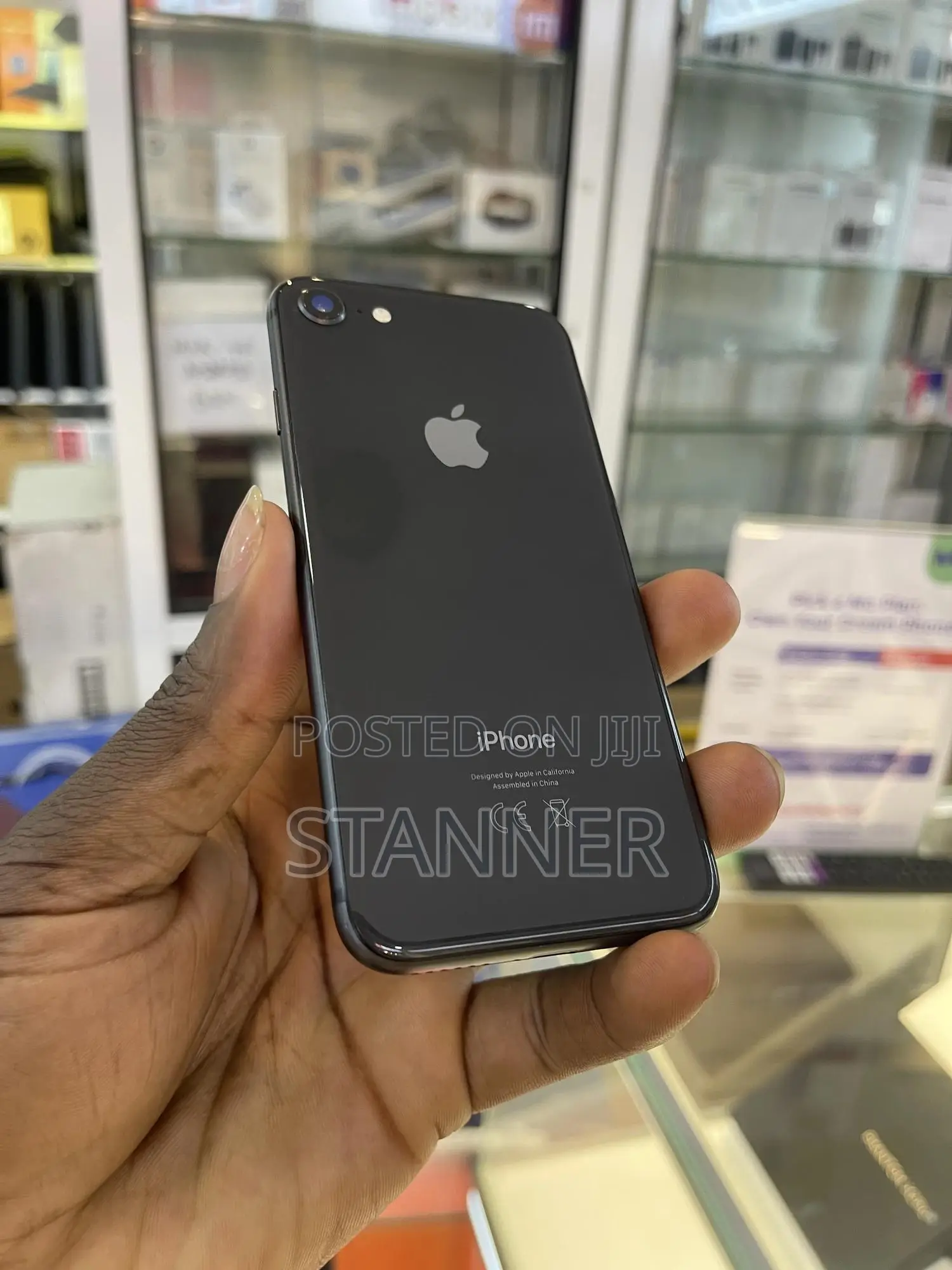 Apple iPhone 8 64 GB Black