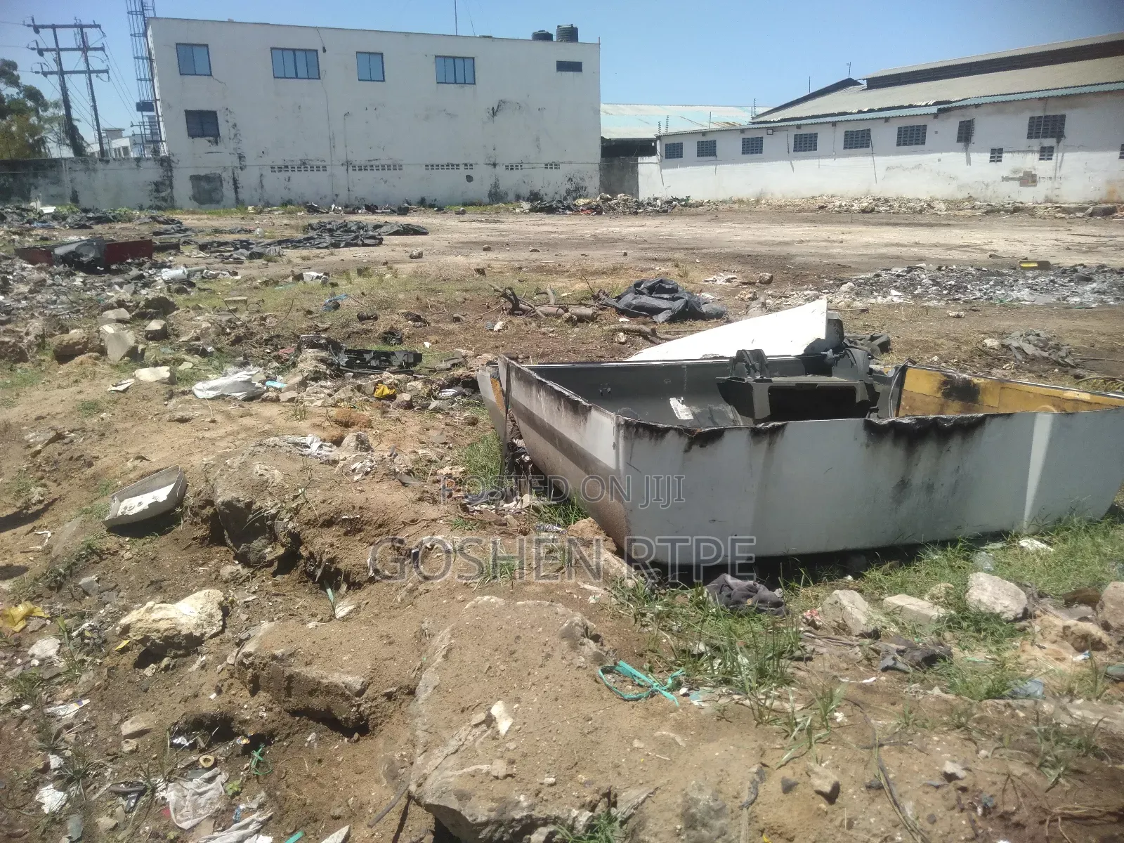 Envious/Very Prime 3/4 Acre Yard on Sale at Sh 120m at Shimanzi Mombasa