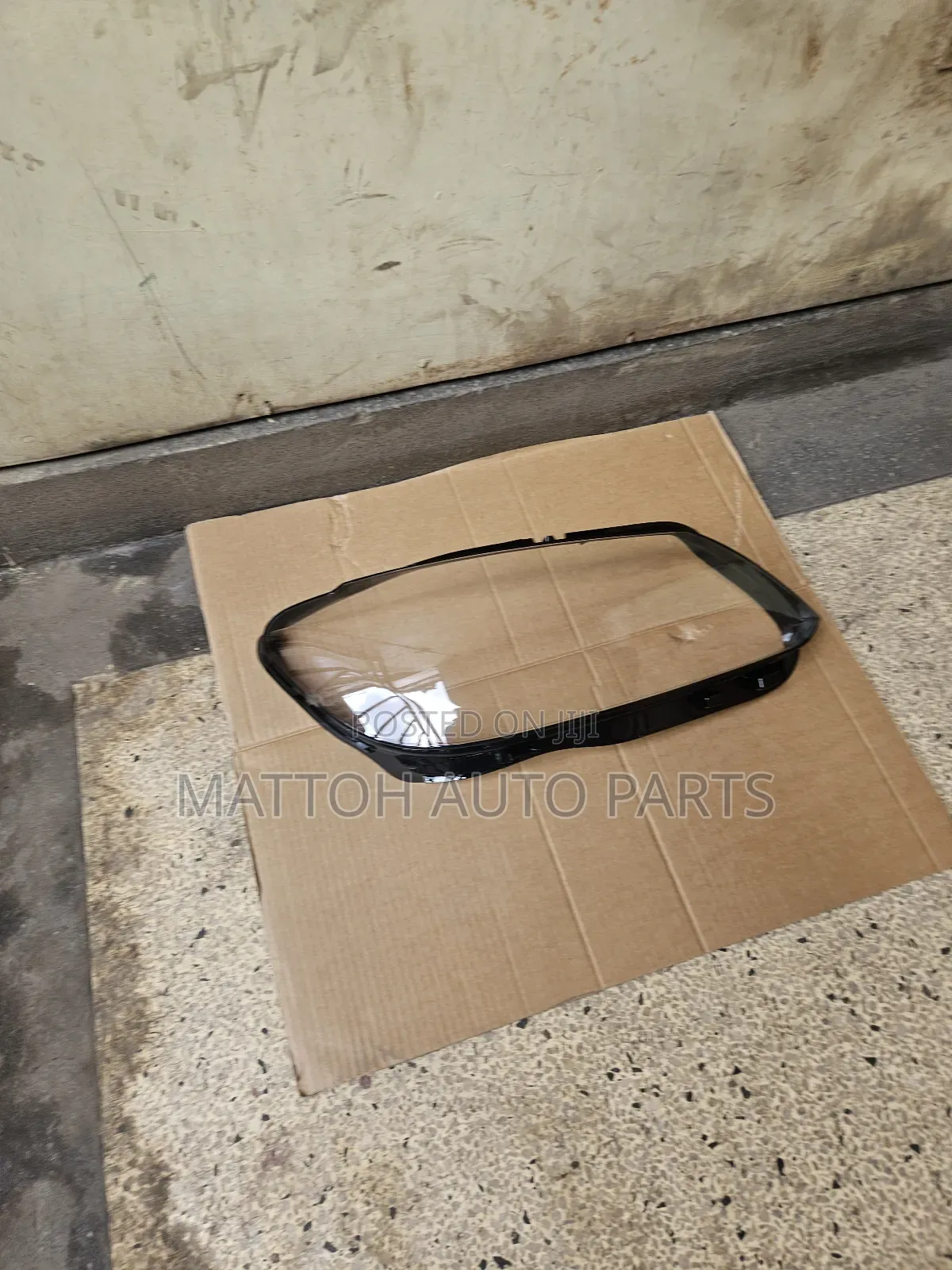 Headlight Lens Volkswagen Touran 2012