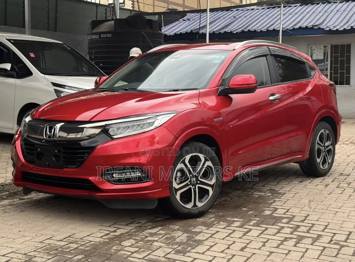 Honda Vezel 1.5 Hybrid 2WD 2018 Red