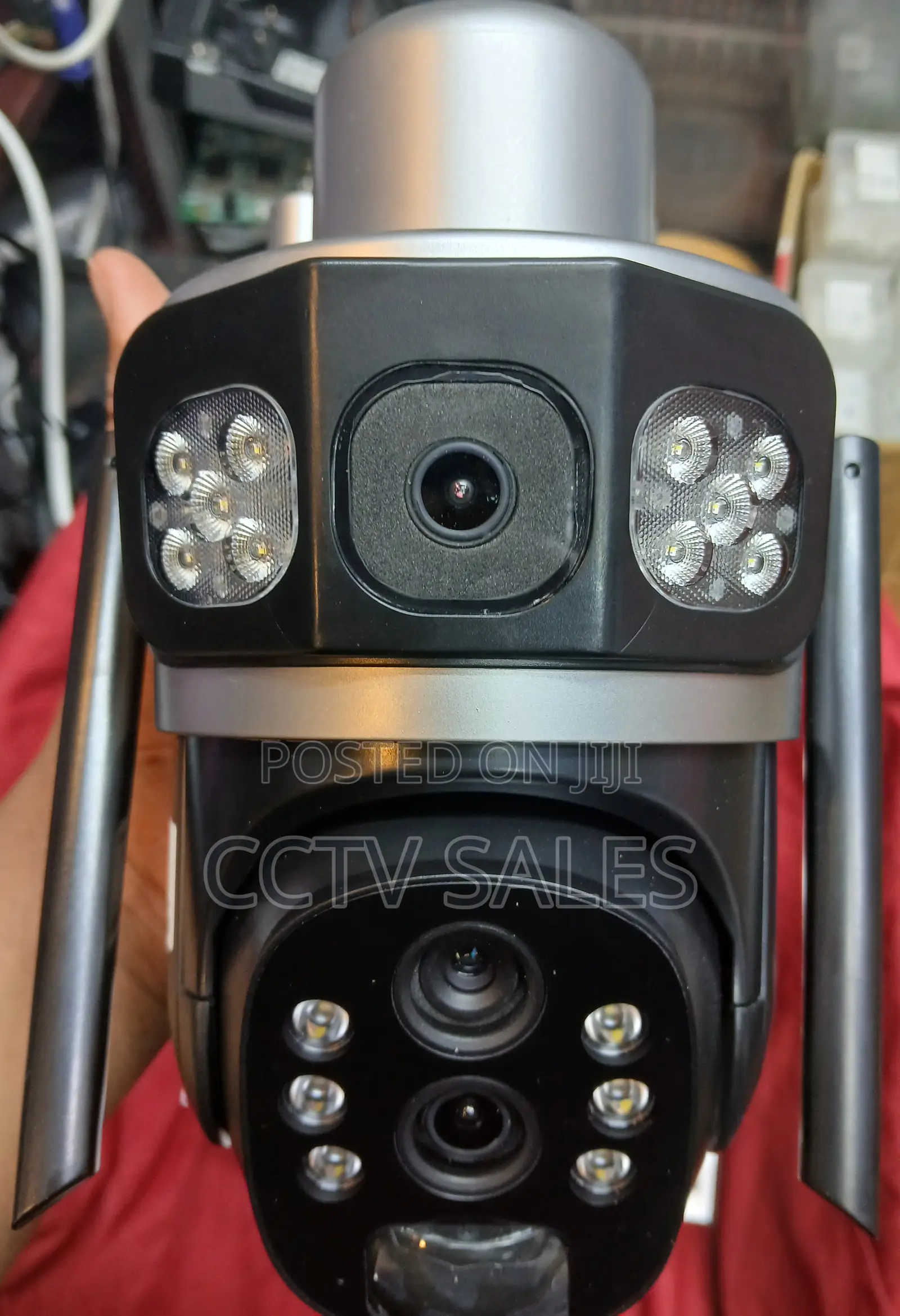 V380 10x Zoom Solar 4g Dual CCTV Camera - Clear 24/7 Surveillance