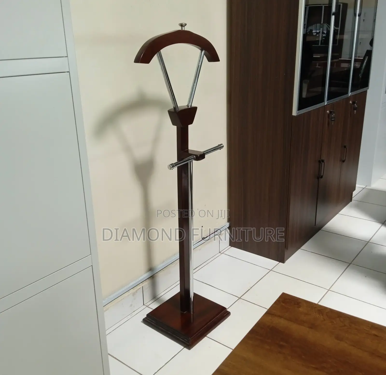 Coat Hanger; Modern Freestanding Wooden Coat Hanger Stand
