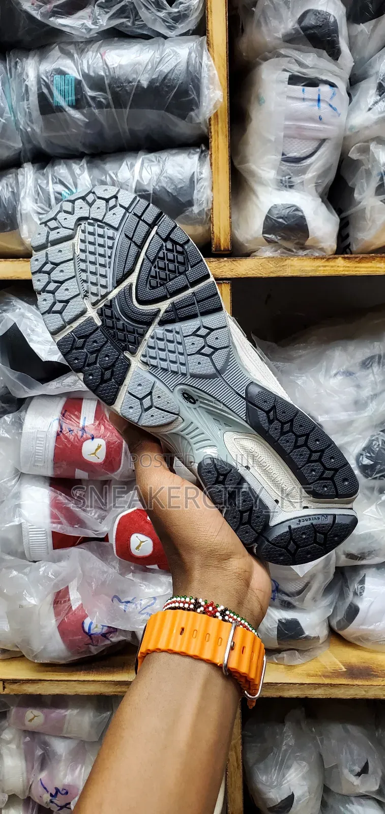 New Balance 1906r