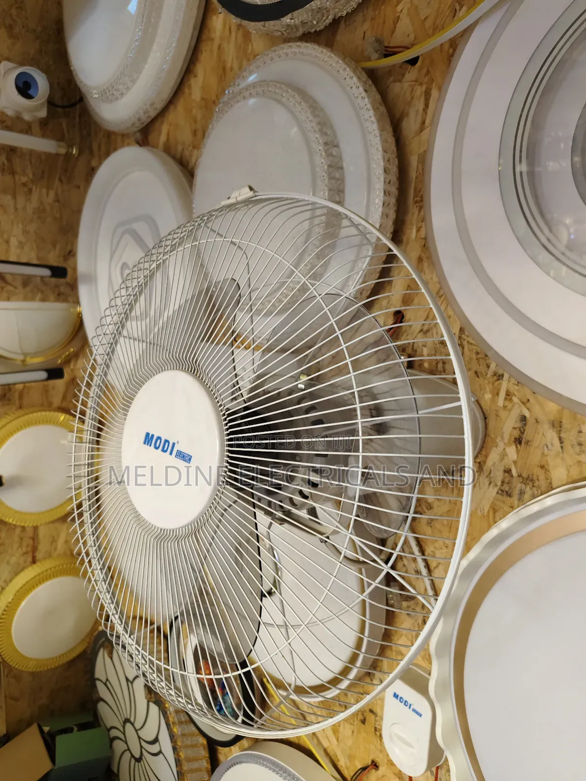 Modi Orbit Fan 360°