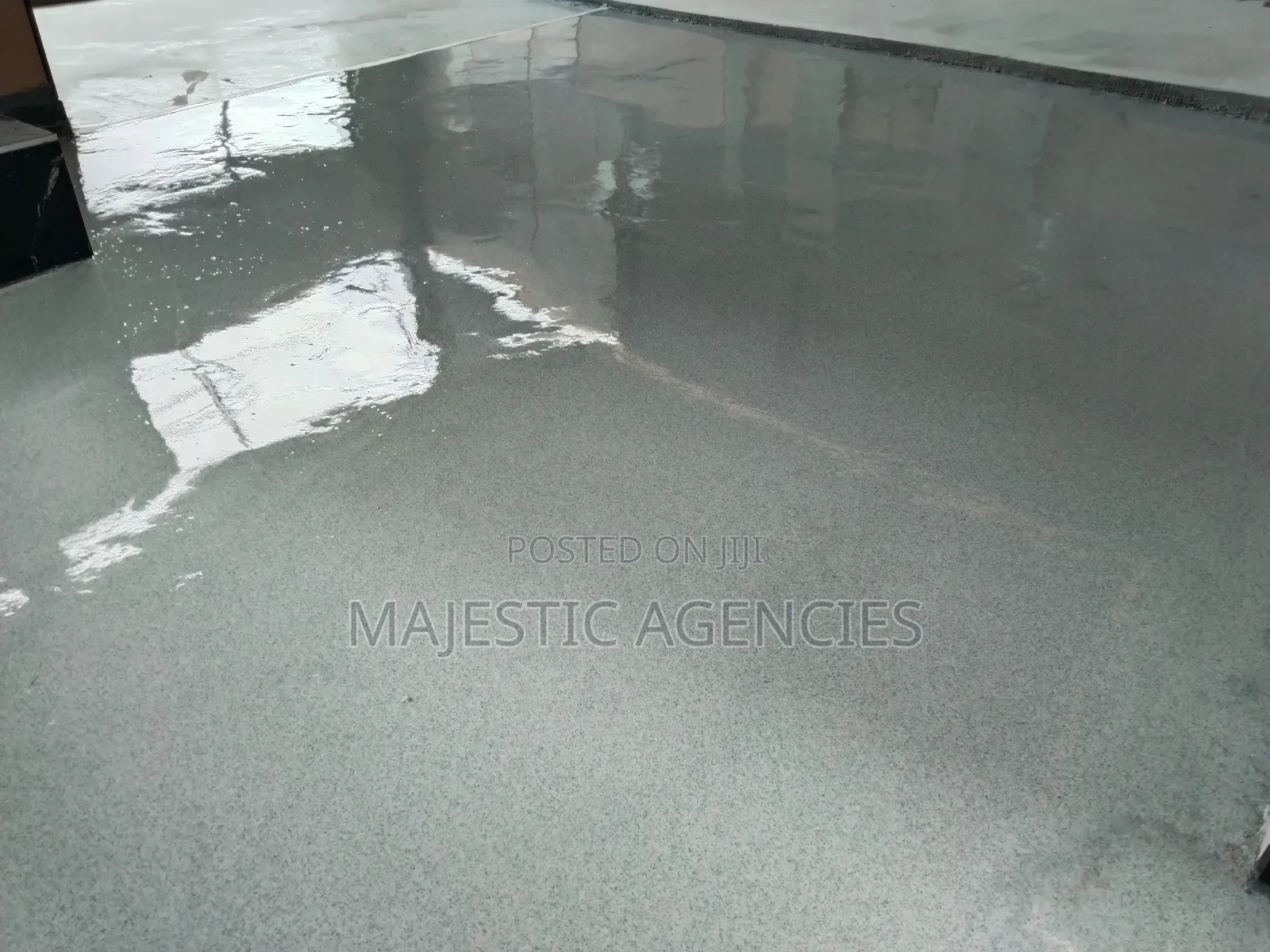 Epoxy Terazzo Sanding for Flooring