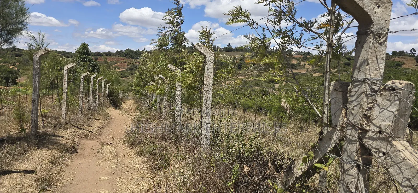3 Acres for Sale in Mua Hills Kitanga Market