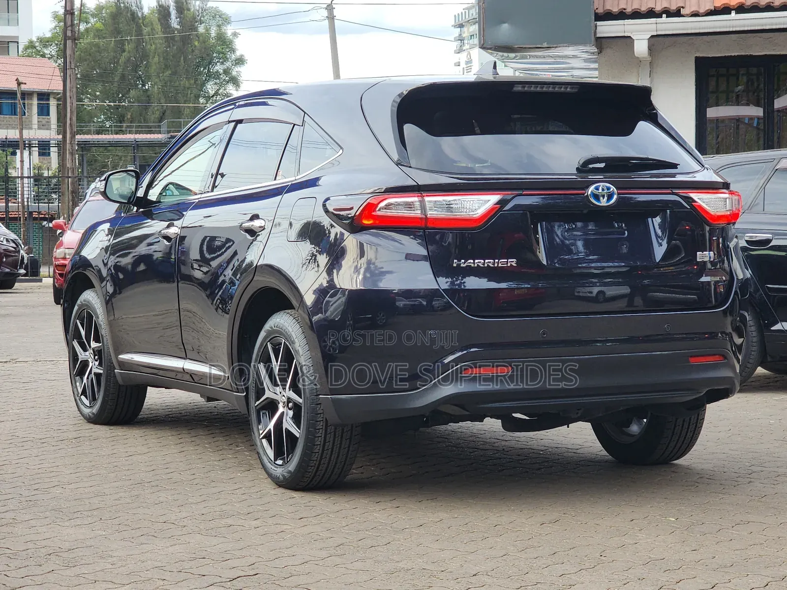 Toyota Harrier 2.5 Hybrid 4WD 2019 Purple