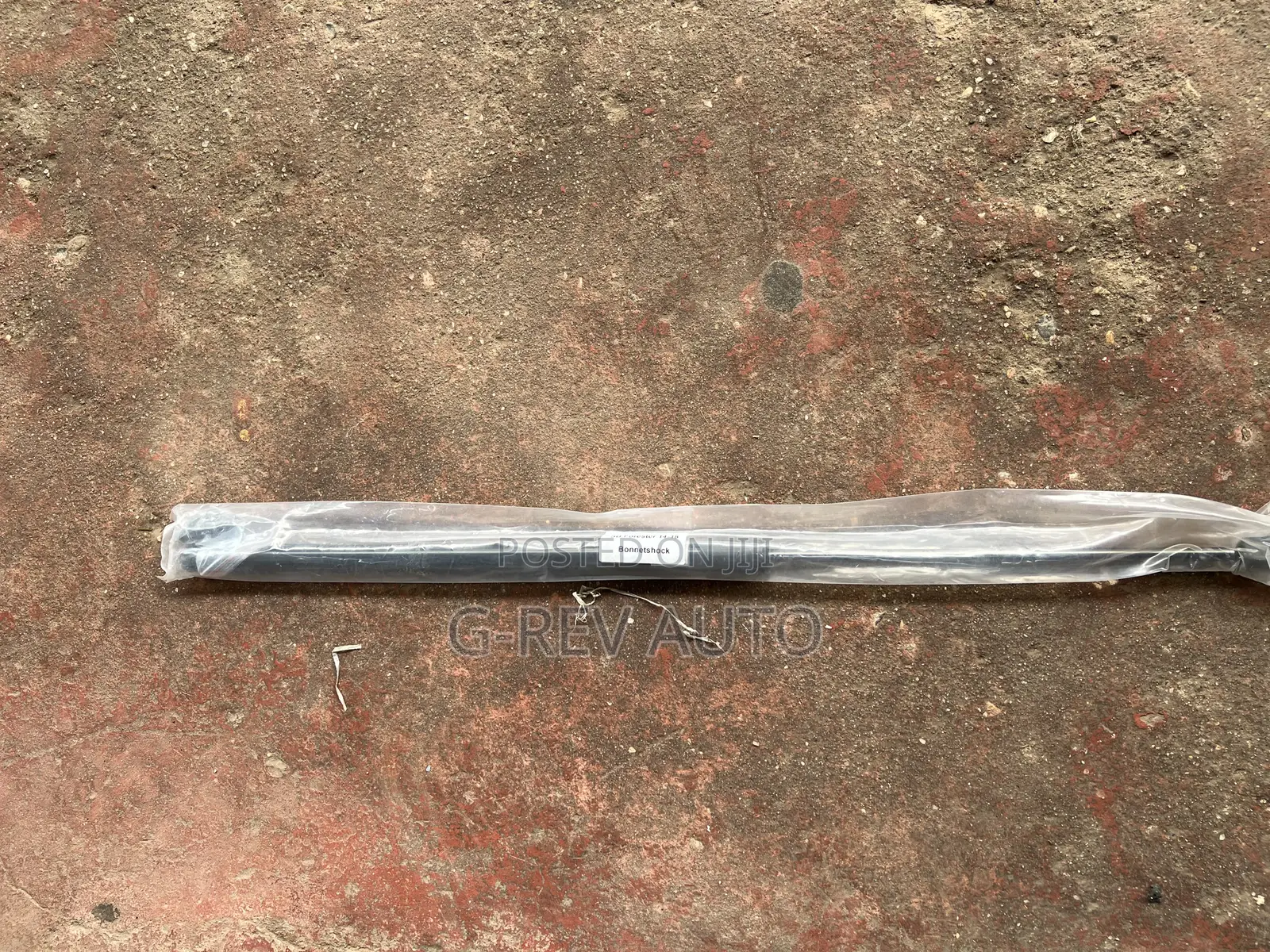 Subaru Forester 2014-2018 Bonnet Shocks
