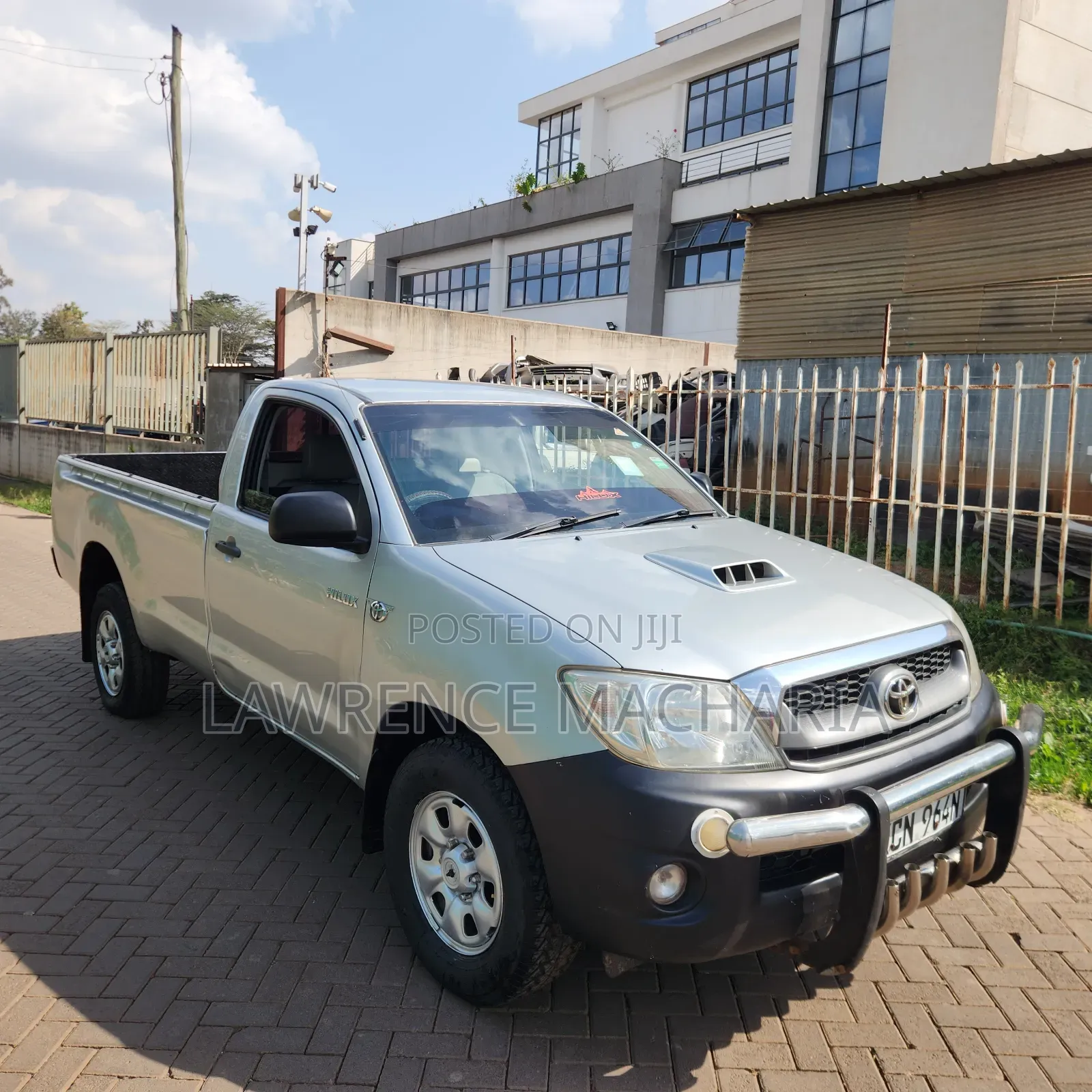 Toyota Hilux 2010 Silver