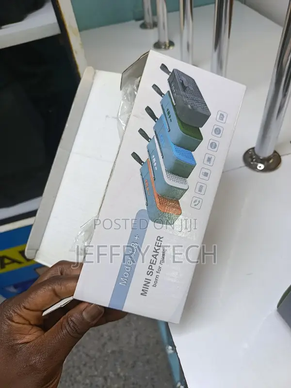 L8 Mini Bluetooth Speaker