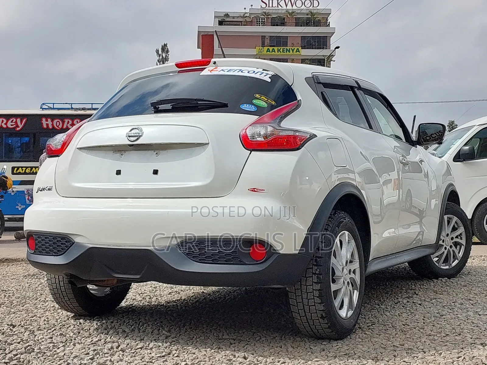 Nissan Juke 2019 White