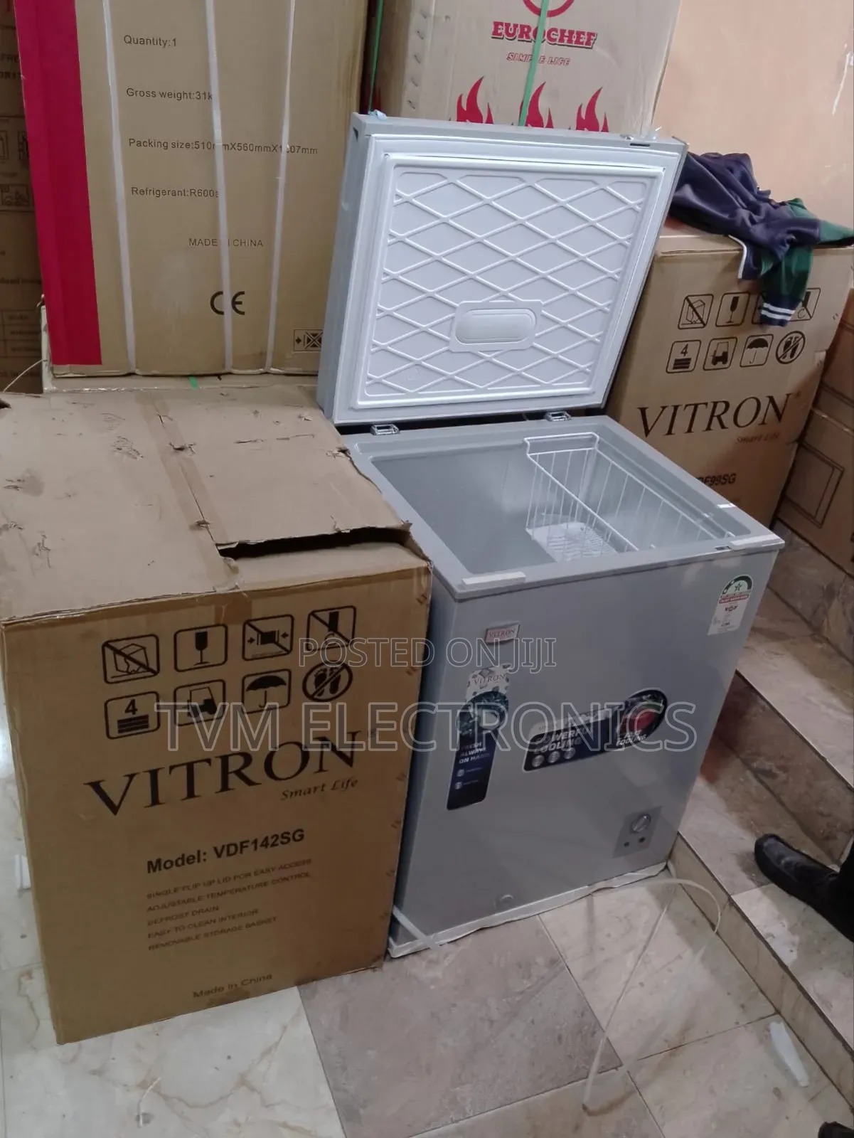 Vitron Vdf142sg 142 Litres Chest Freezer – Silver (1yr Wrty)