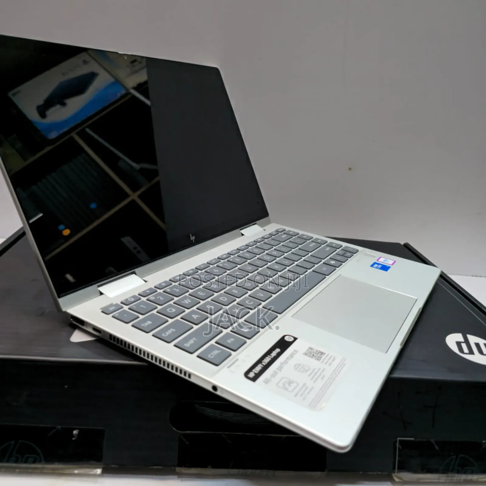 Laptop HP Envy X360 13z 16GB Intel Core Ultra 7 SSD 512GB