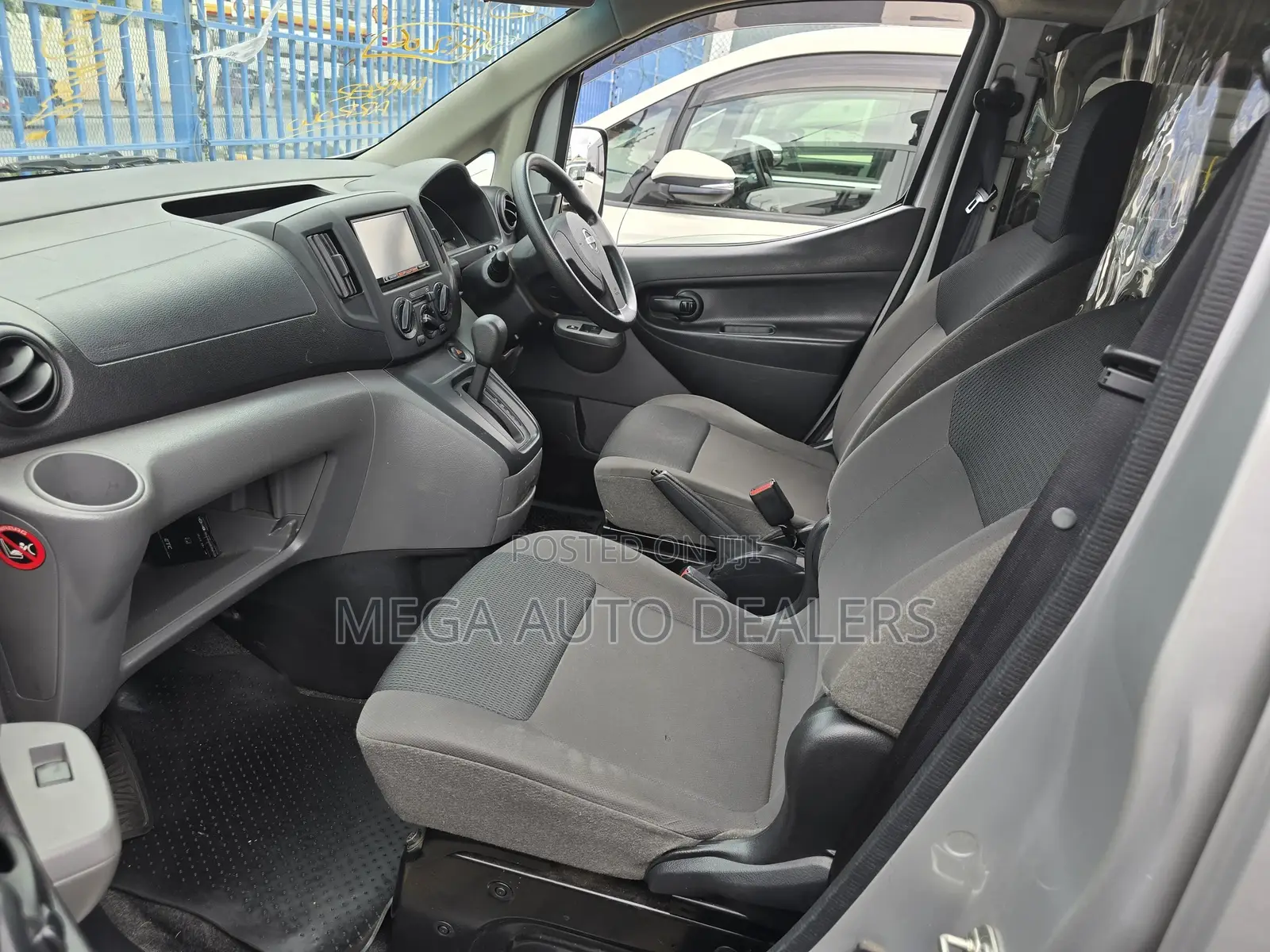 Nissan NV200 2018 Silver