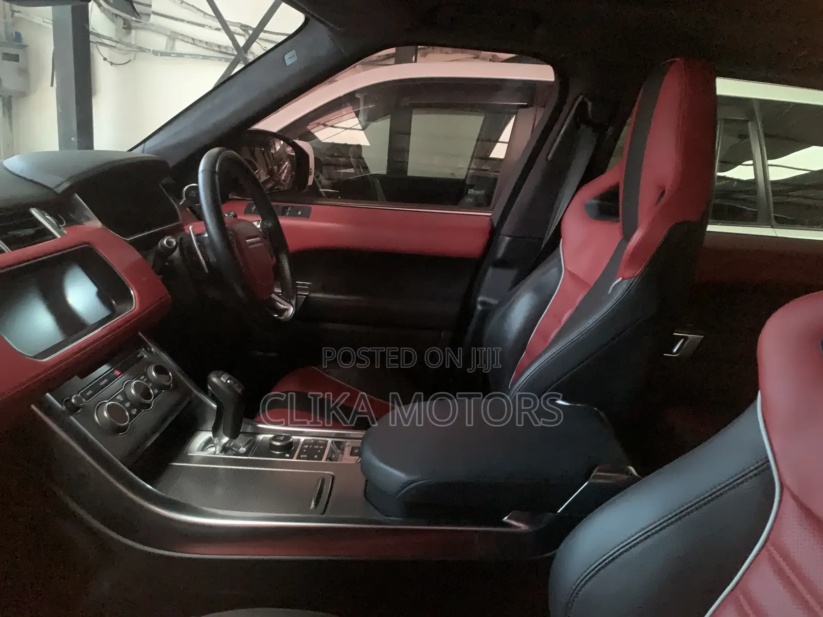 Land Rover Range Rover Sport SVR 2018 Matt Black