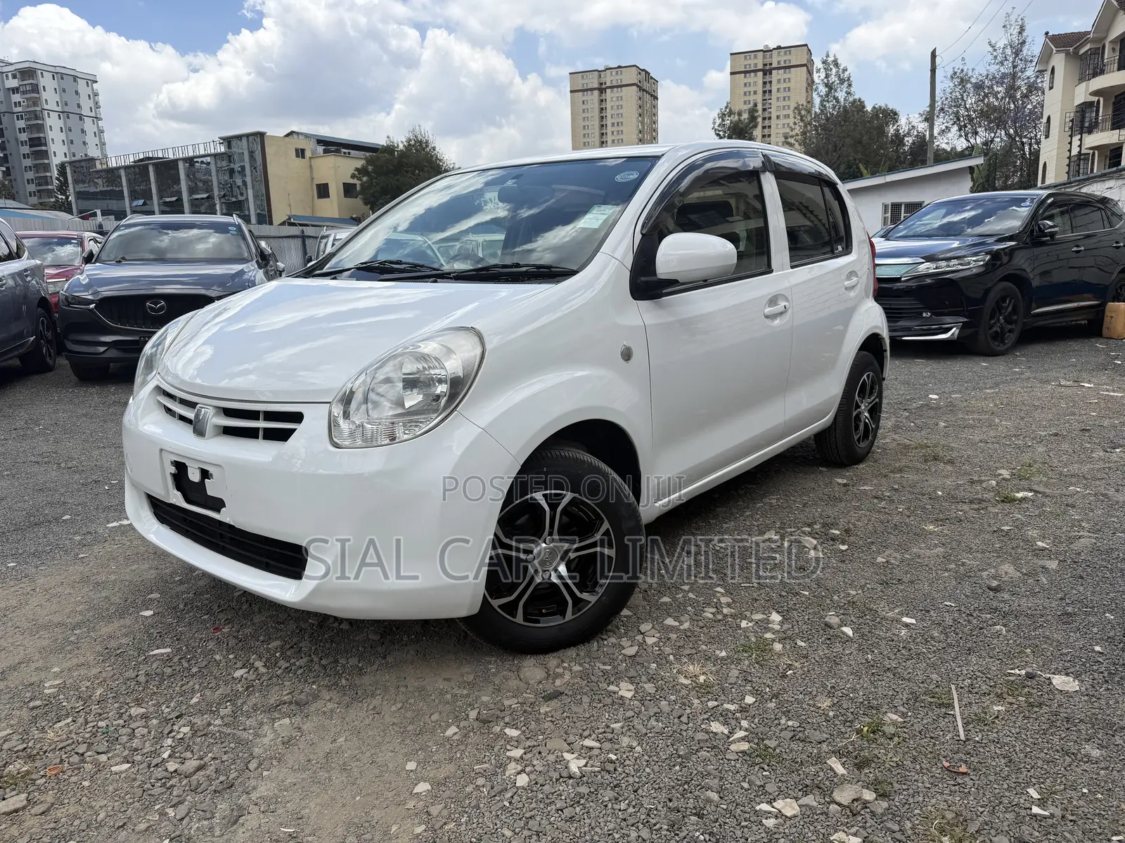 Toyota Passo 1.0 AWD 2013 White