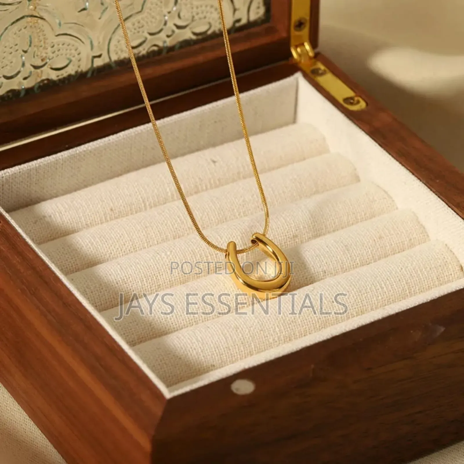 Elegant Hypoallergenic Necklaces