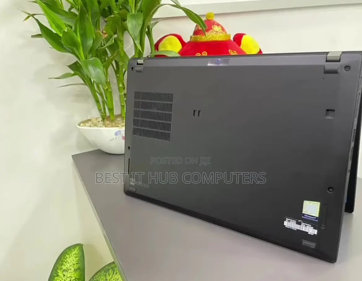 Laptop Lenovo ThinkPad T14s Gen 2 16GB Intel Core i7 SSD 512GB