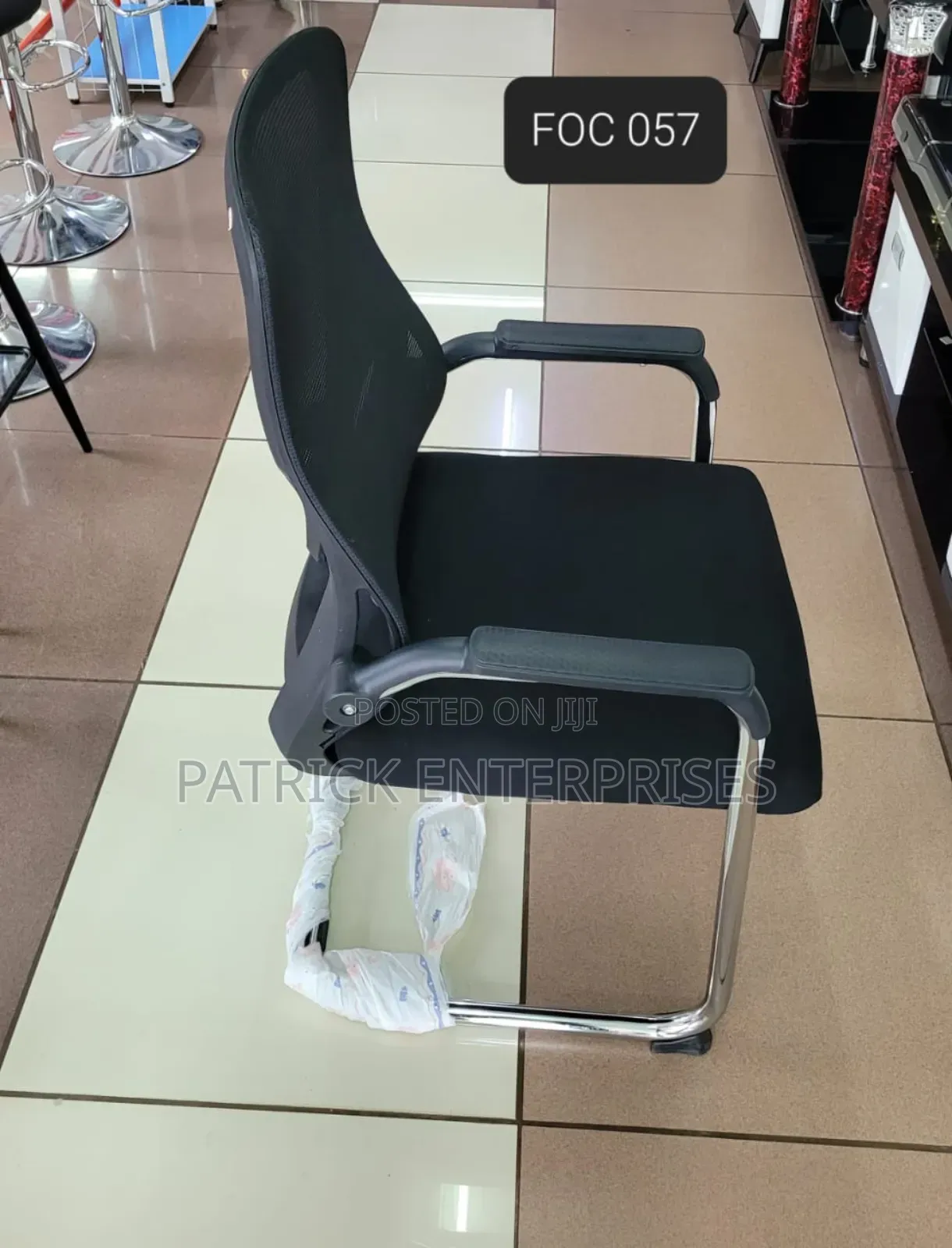 Ergonomic Modern Office/ Airport/ Hospital/ Visitors Chairs