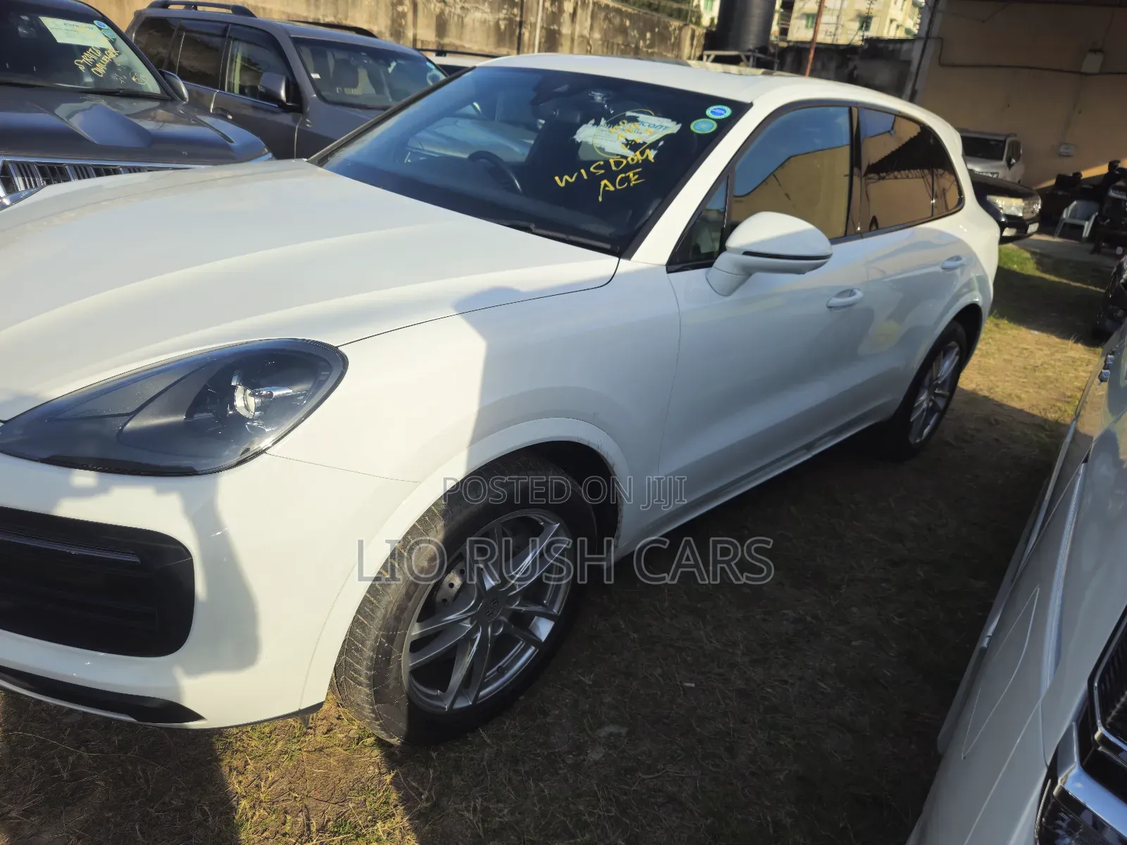 Porsche Cayenne 2019 White