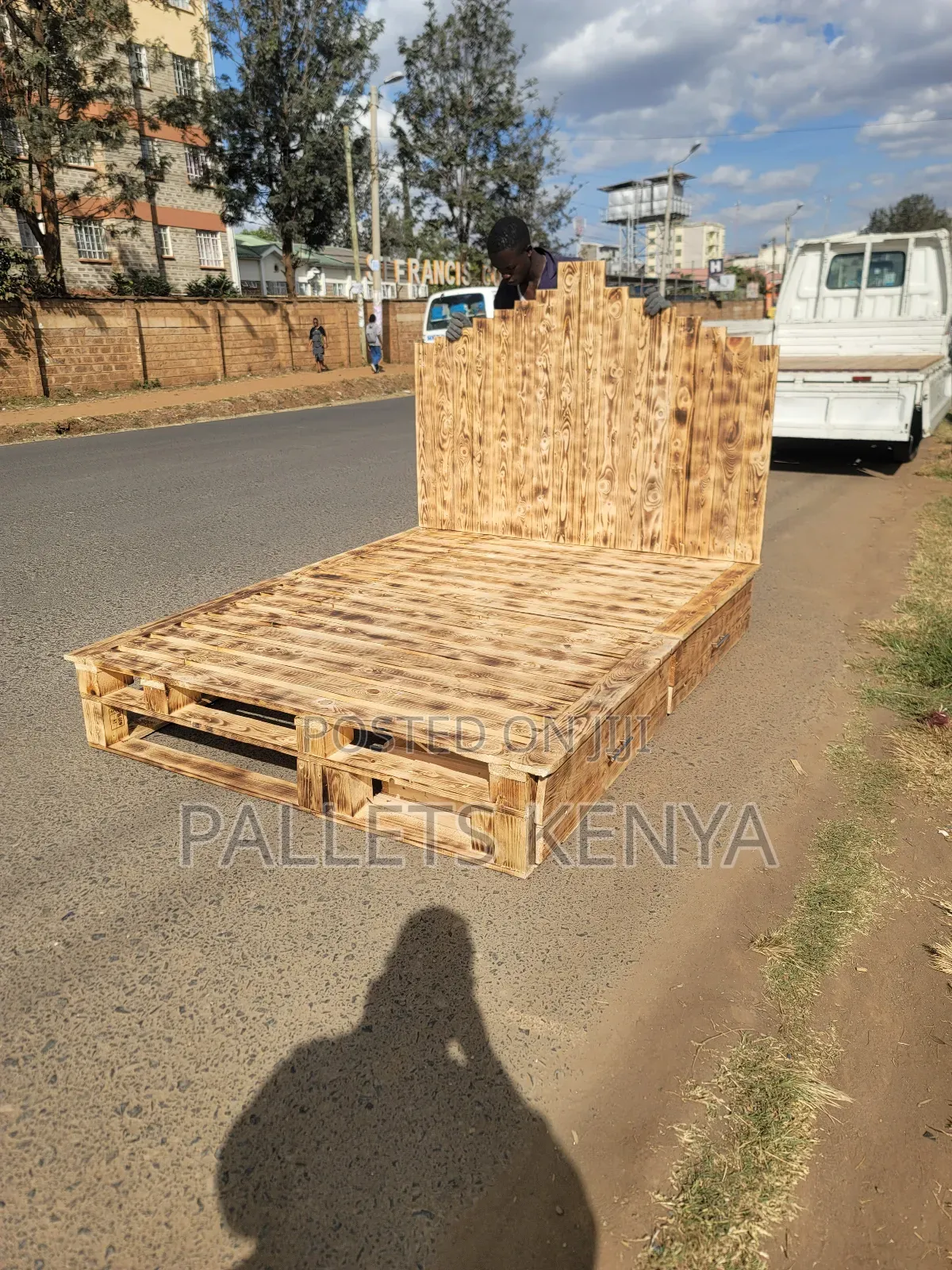 5×6 Pallet Bed With Storage Drawers – Strong Wooden Bed Frame