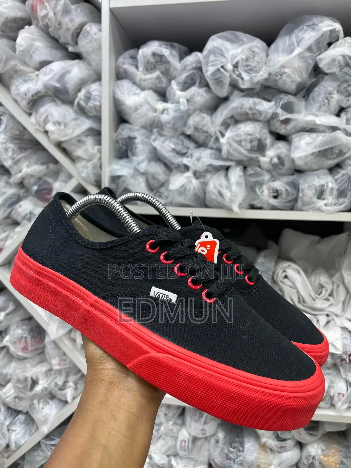Red Black Sole Off the Wall Vans Sale