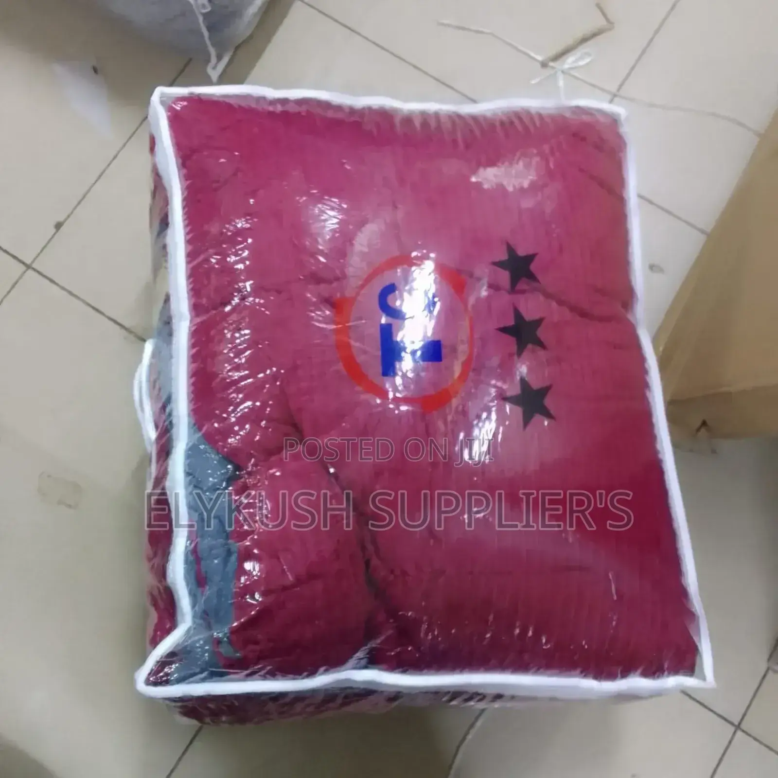 *High Quality Warm Velvet Duvets* *Brand:Tc* ~ Size: 6*7