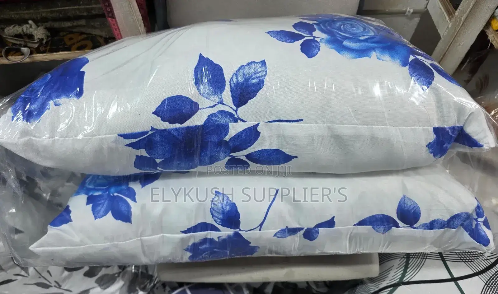 *Flowered Fiber Bed Pillows