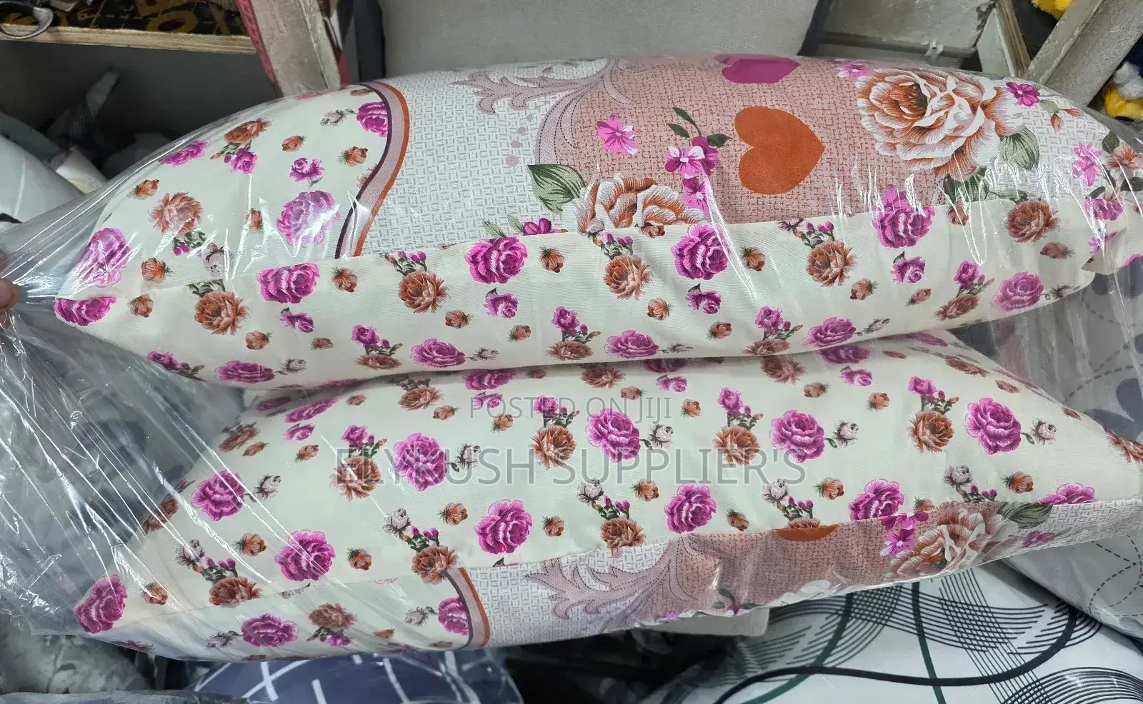 *Flowered Fiber Bed Pillows