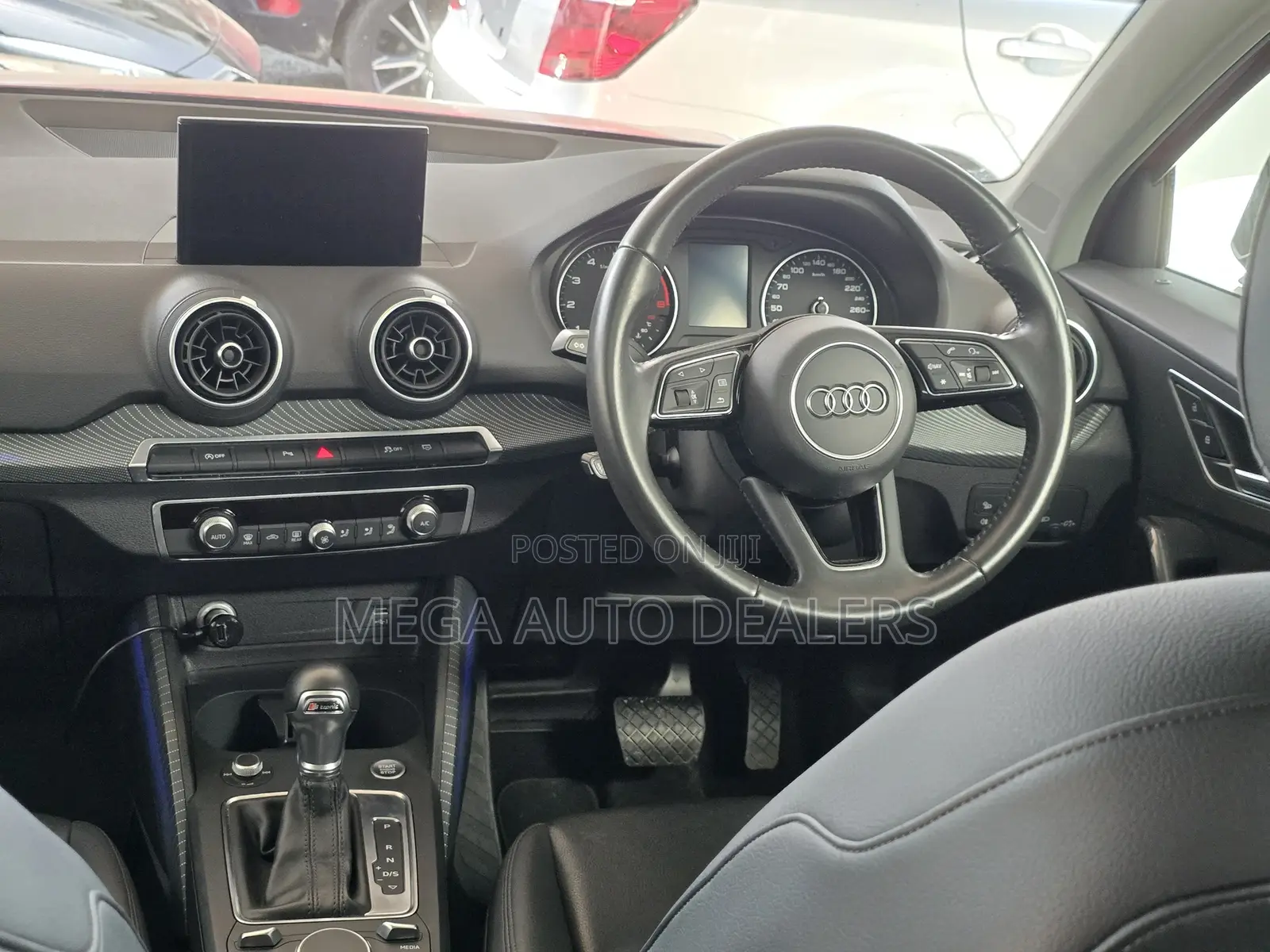 Audi Q2 2018 Red