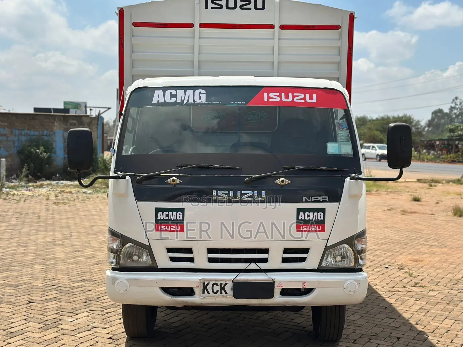 Isuzu NPR Local 2017 Model