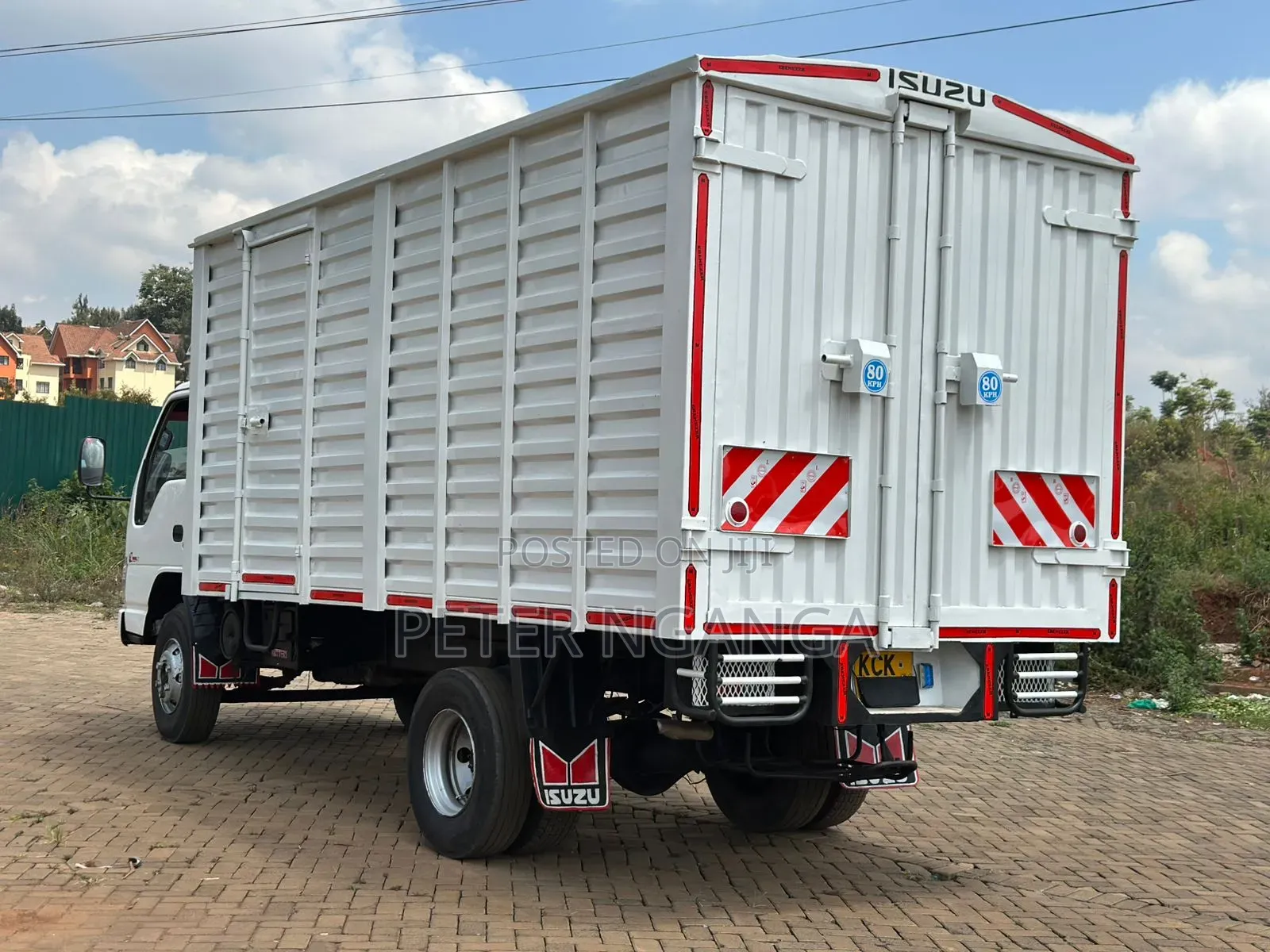 Isuzu NPR Local 2017 Model
