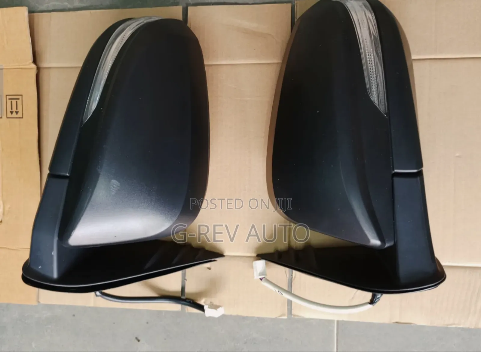 Hilux Revo Side Mirrors With Indicator.