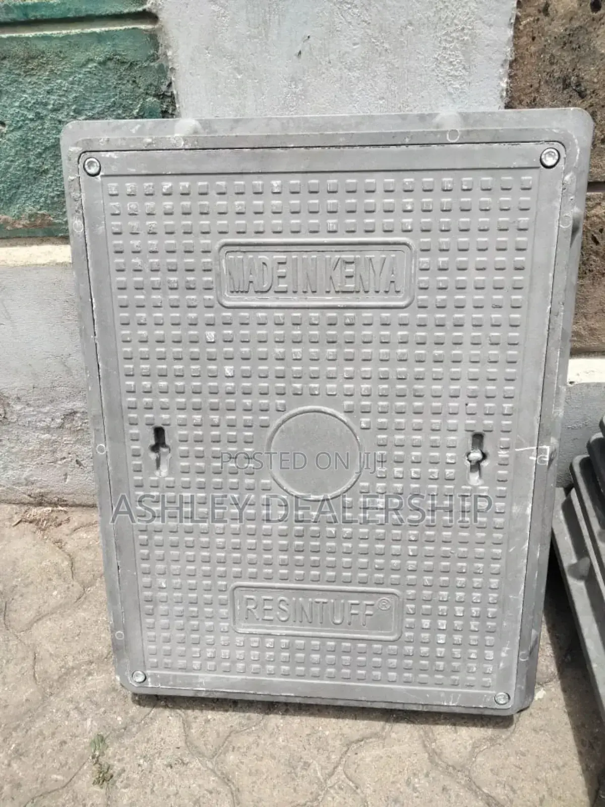 Lockable Resintuff Manhole Cover