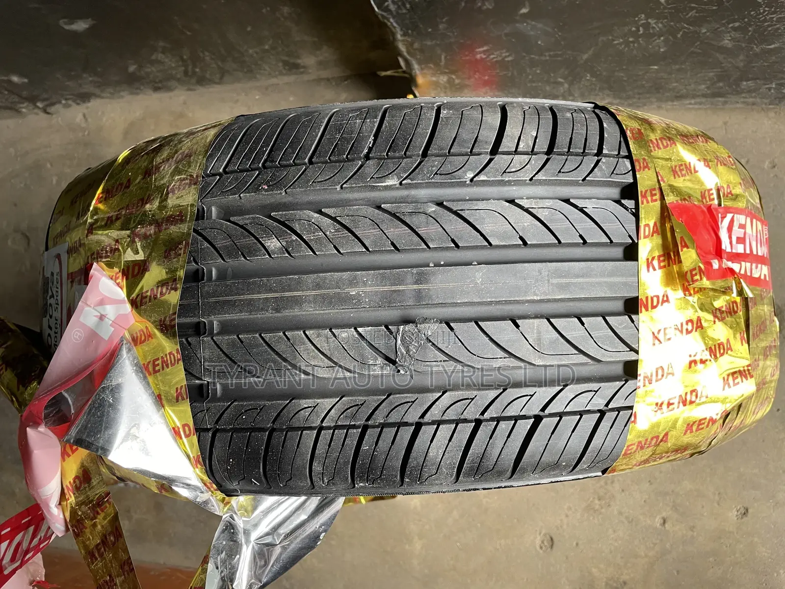 225/45r18 Kenda Tyres Kr32